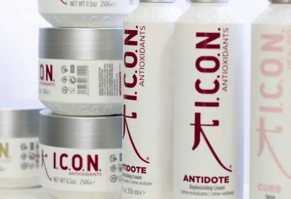 Produits professionnels pour les cheveux de la marque I.C.O.N.